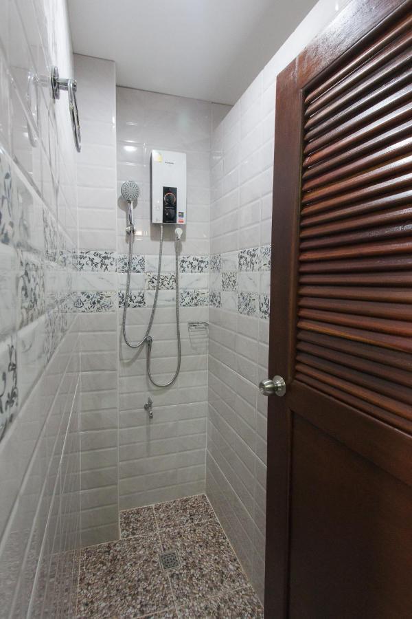Puak Taem Boutique Hotel Chiang Mai Exterior photo